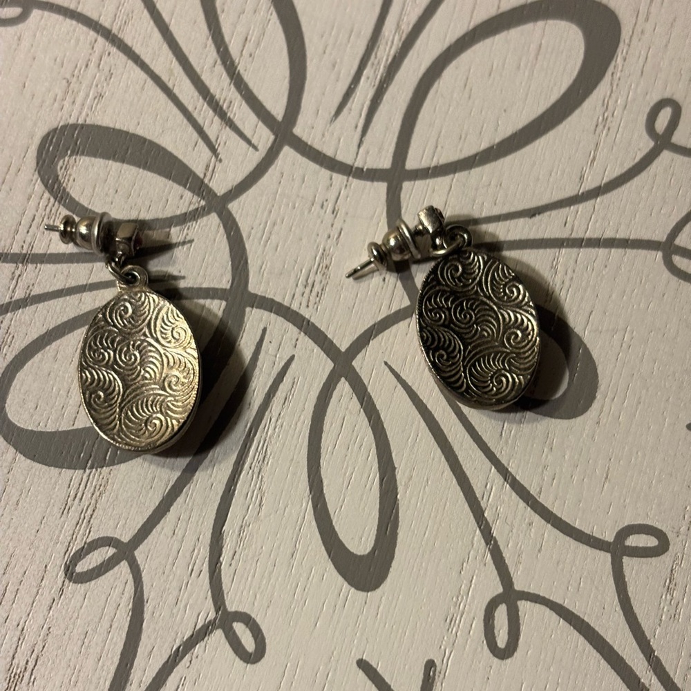 1928 Silver Scrollwork Earrings - Picture 3 of 4
